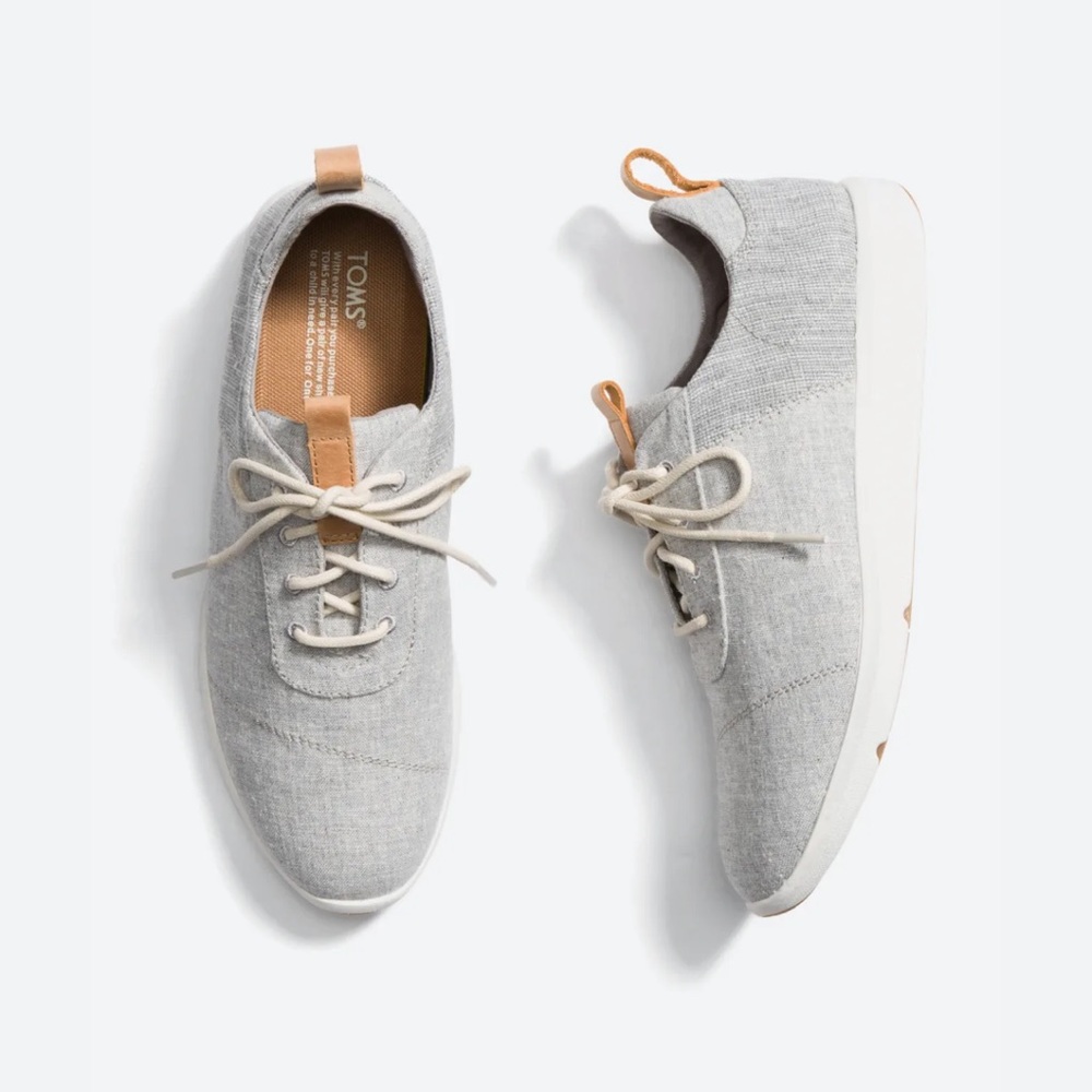 TOMS Light Gray Cabrillo Tennis Shoes Size 12